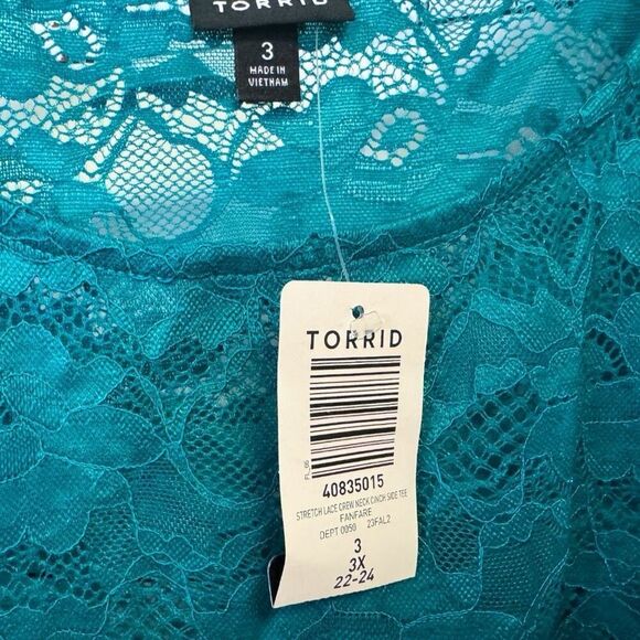 Torrid Aqua Blue/Green Stretch Lace Crew Neck Cinch Side Tee Size 3 3XL NWT - Picture 10 of 13